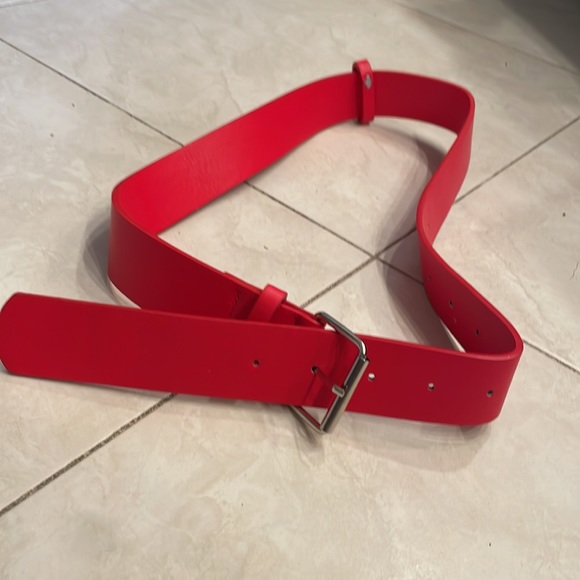 Red Leather Belt - Picture 3 of 3